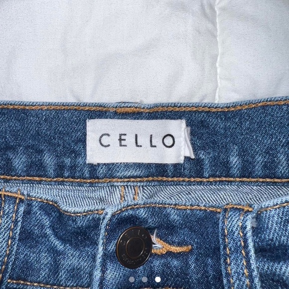 Cello Mom Jeans, SIZE 3 - Picture 4 of 4